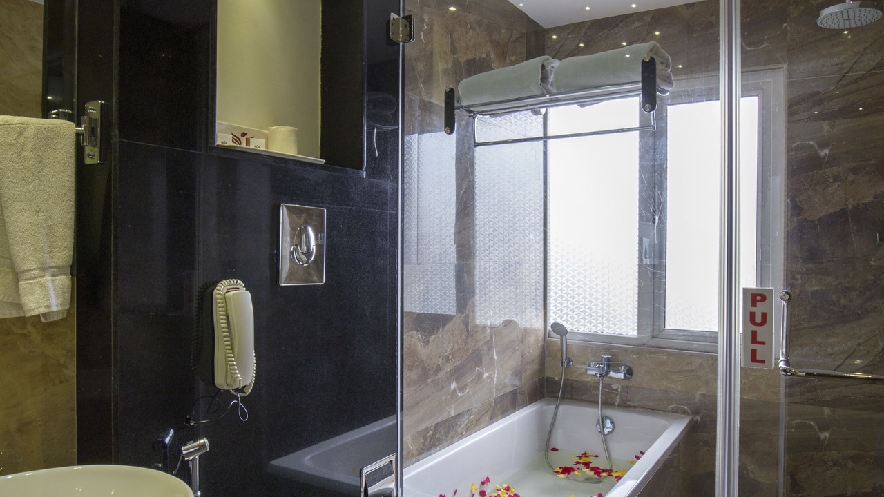 Photo of Bathroom in Kaloor