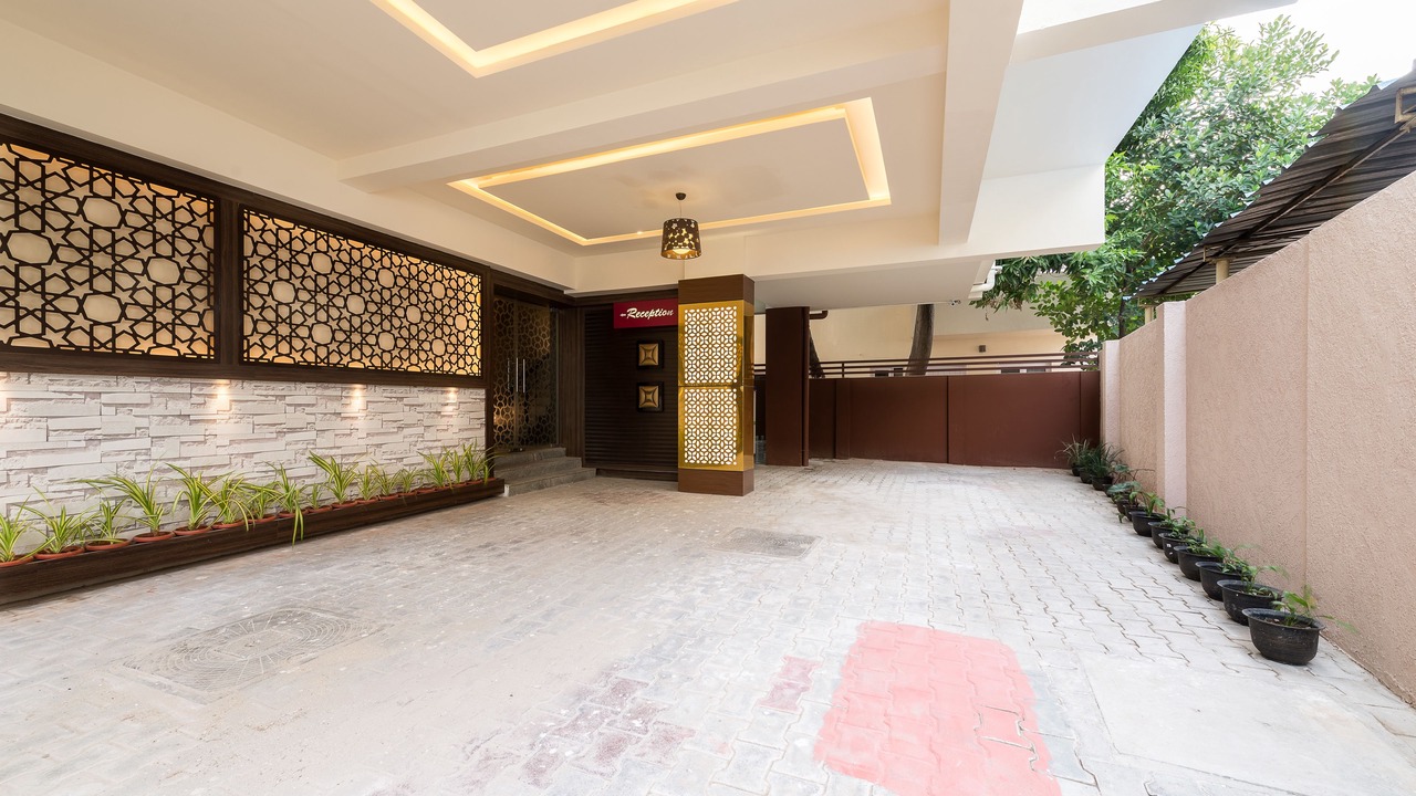 Photo of Outdoor in Egmore