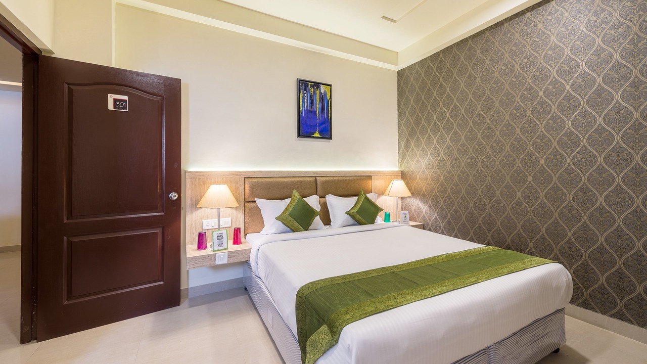 Photo of Bedroom in Egmore