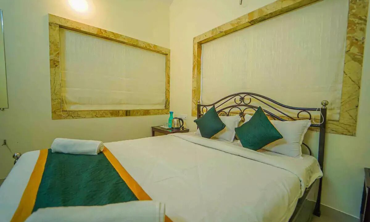 Photo of Bedroom in Mahabaleshwar