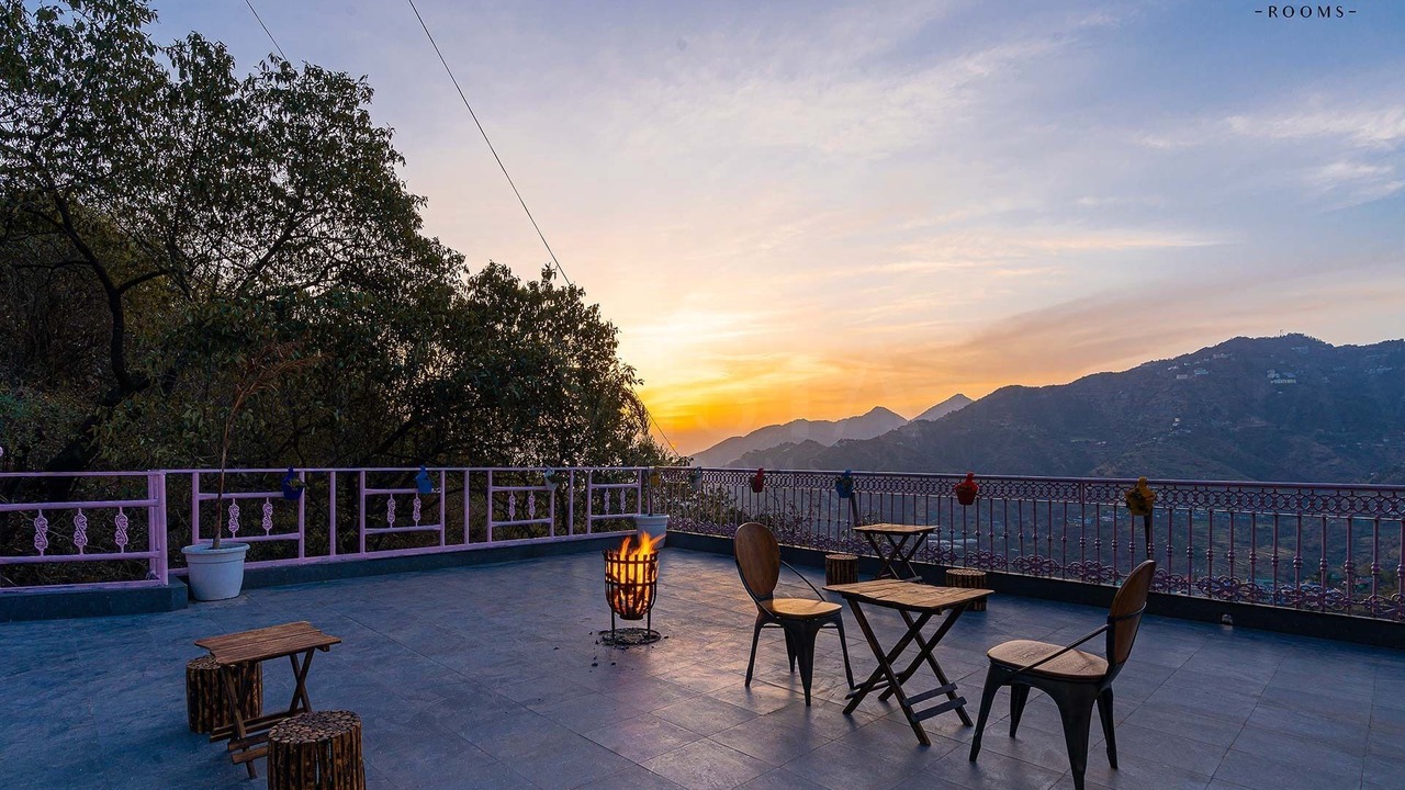 Photo of Patio Balcony in Mussoorie