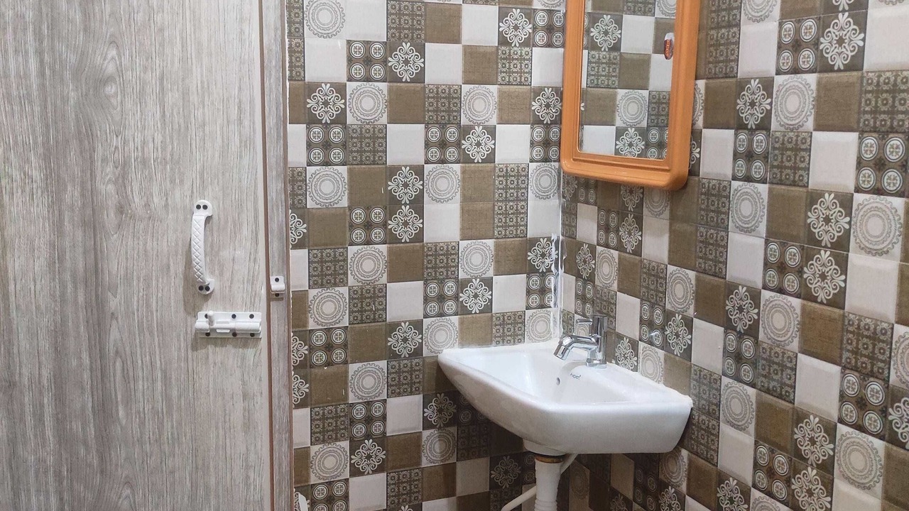 Photo of Bathroom in Kushalnagar