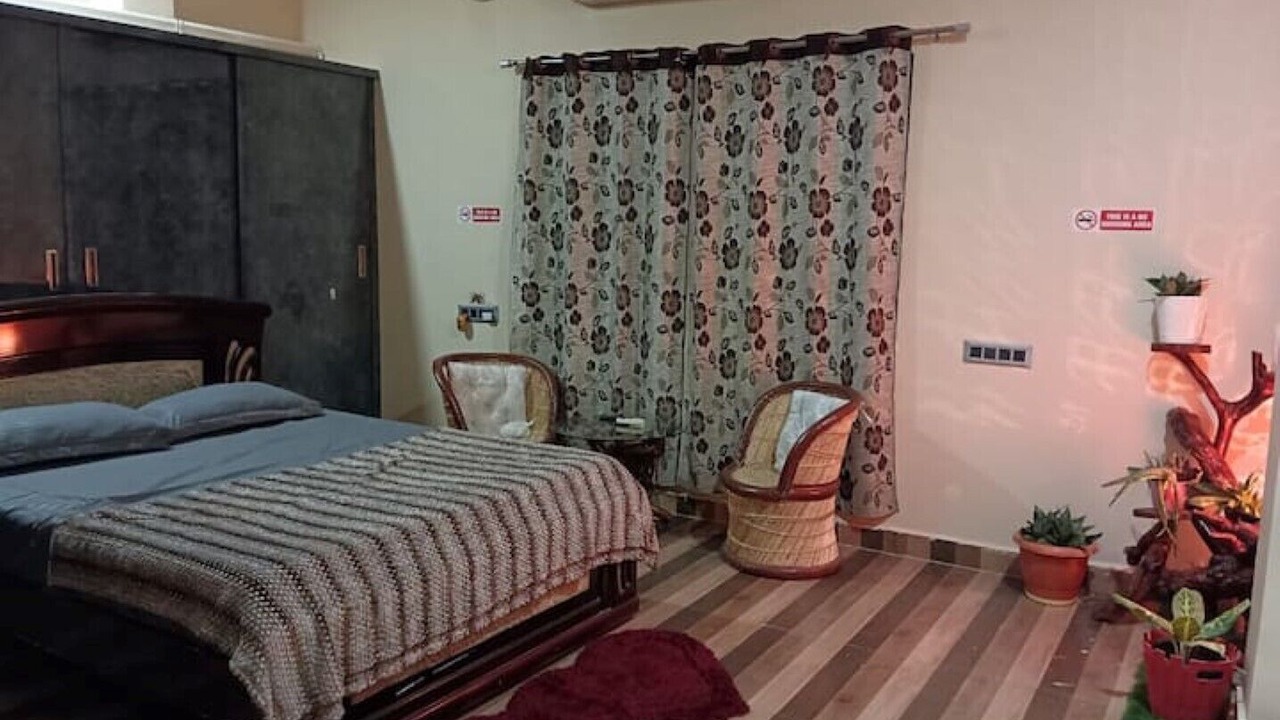 Photo of Bedroom in Dr AS Rao Nagar