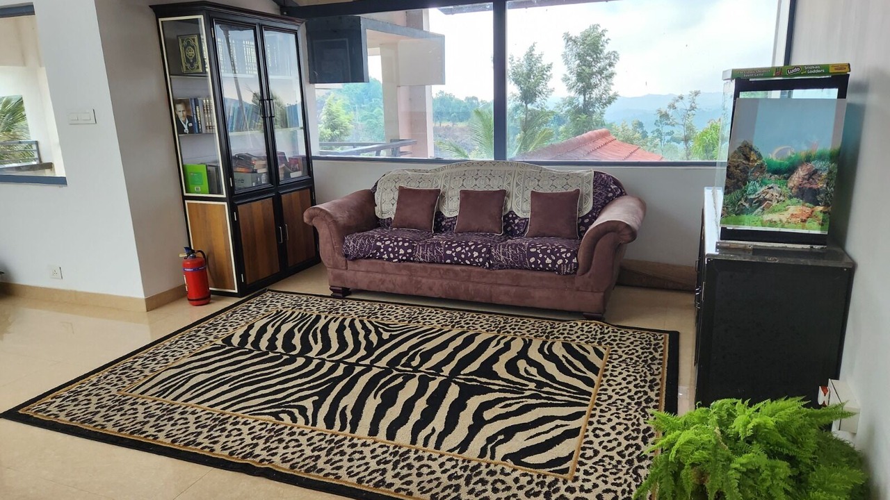 Photo of Livingroom in Mananthavady