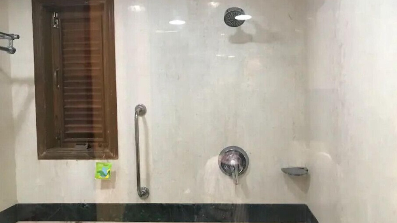 Photo of Bathroom in Fatona