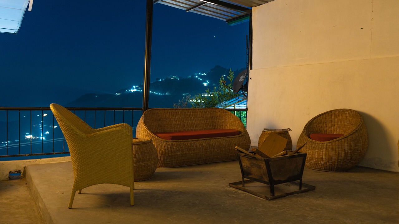Photo of Patio Balcony in Library Road