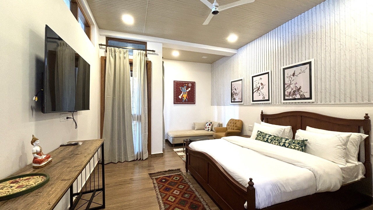 Photo of Bedroom in Tehri