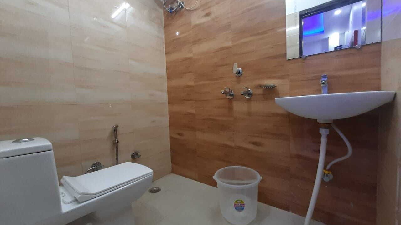 Photo of Bathroom in Haridwar