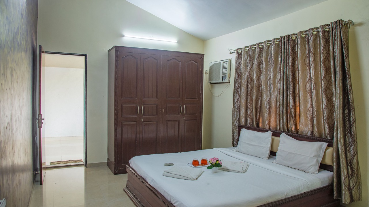 Photo of Bedroom in Khatri Park Housing Society