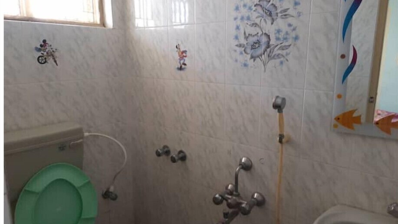 Photo of Bathroom in Kuvempu Nagara