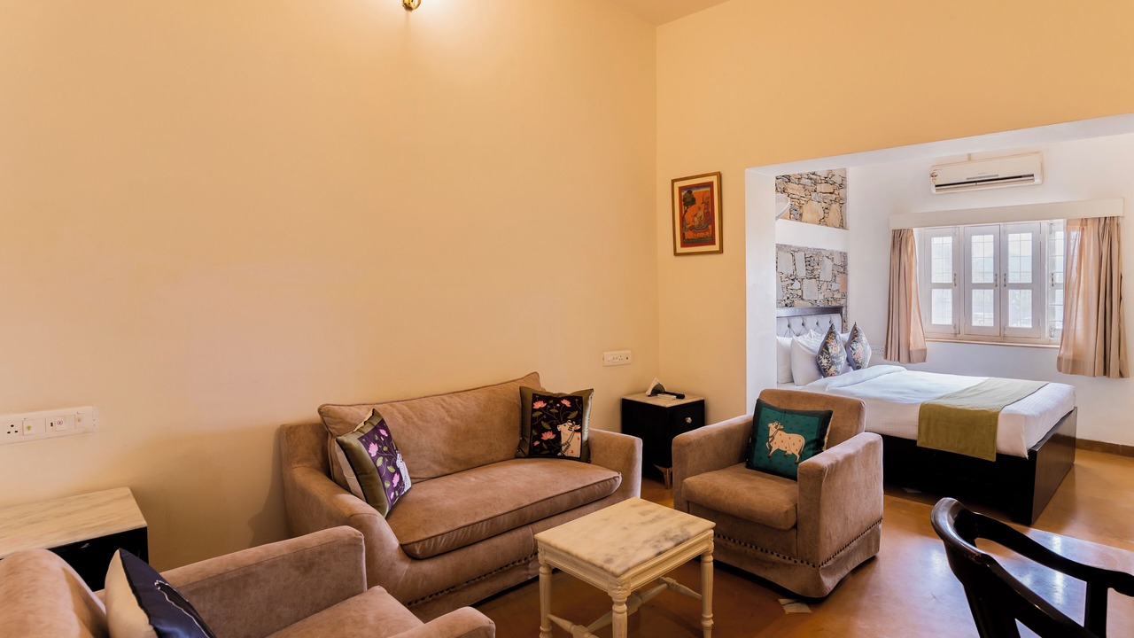 Photo of Livingroom in Shavri Colony