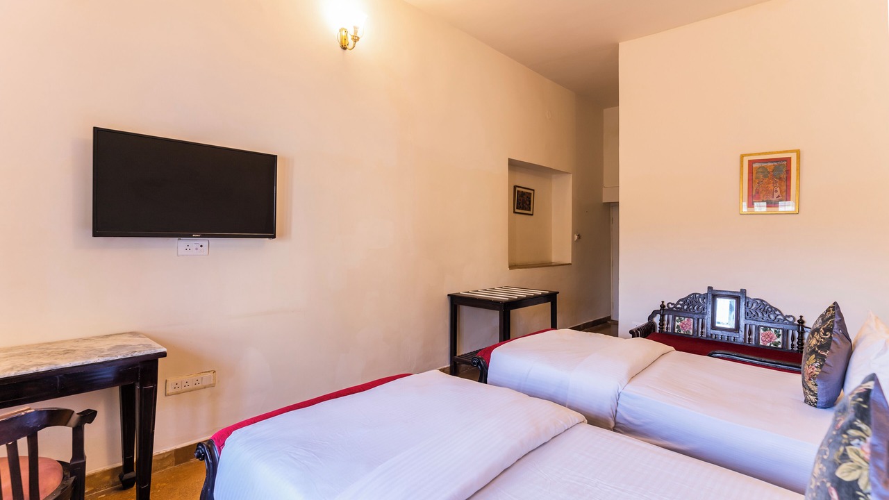 Photo of Bedroom in Shavri Colony