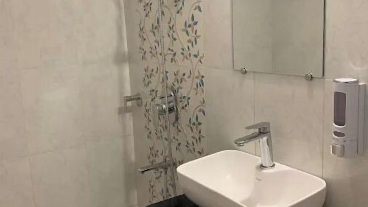 Photo of Bathroom in Arossim