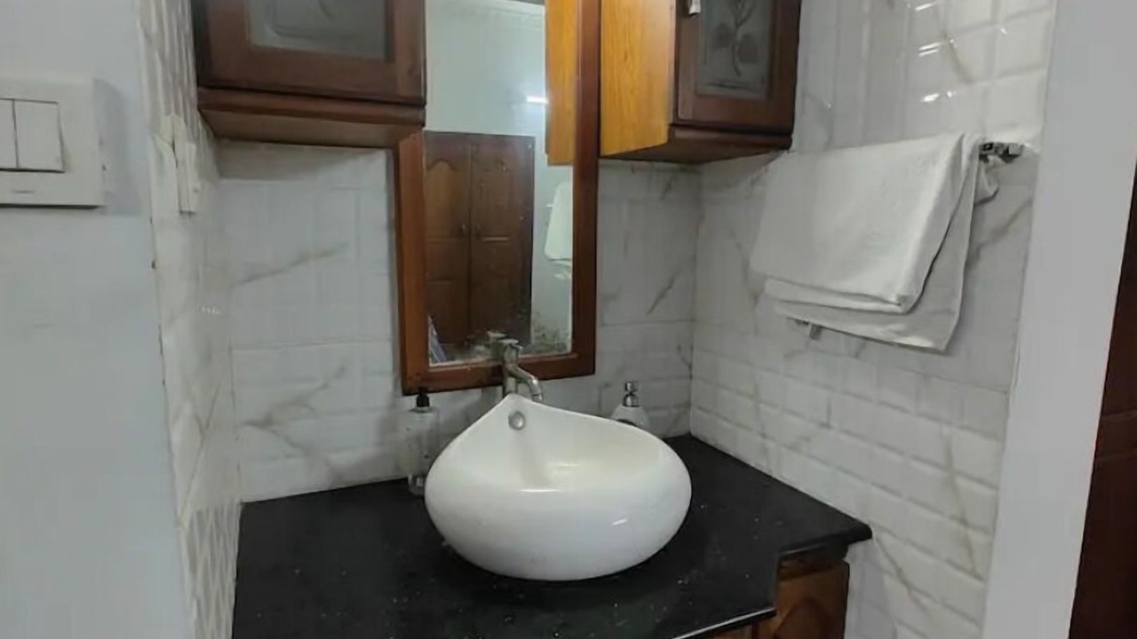 Photo of Bathroom in Narakal