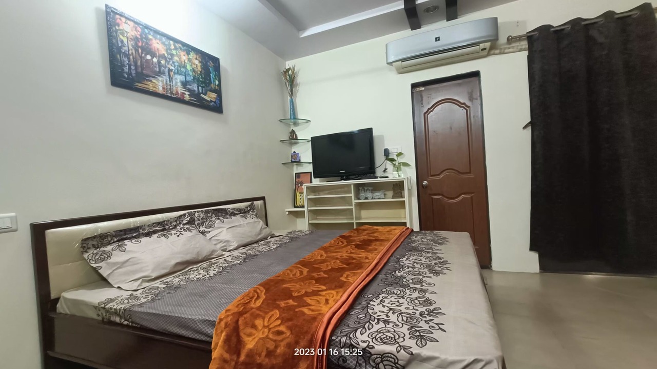 Photo of Bedroom in Vadodara