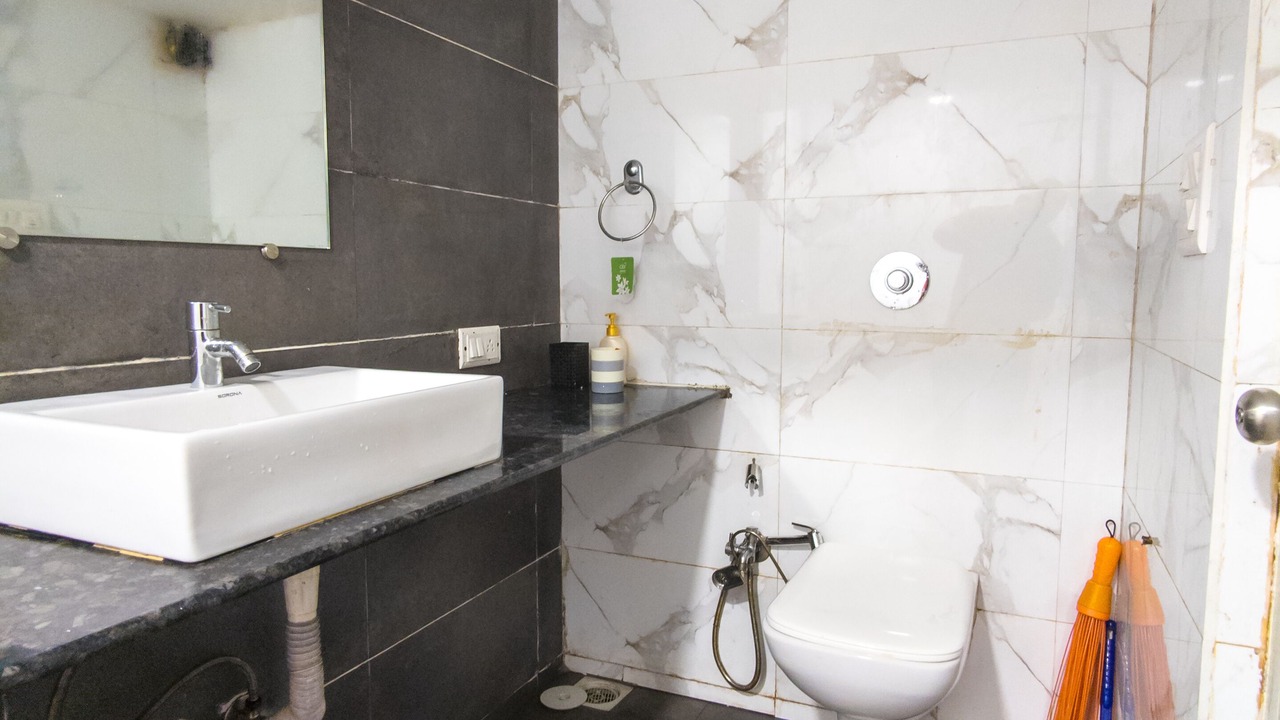 Photo of Bathroom in Parshwapuram