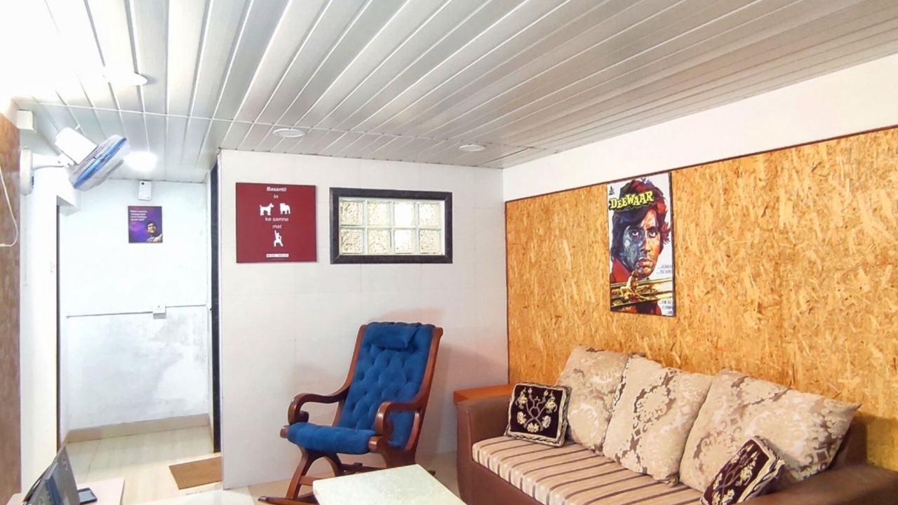 Photo of Livingroom in Parshwapuram