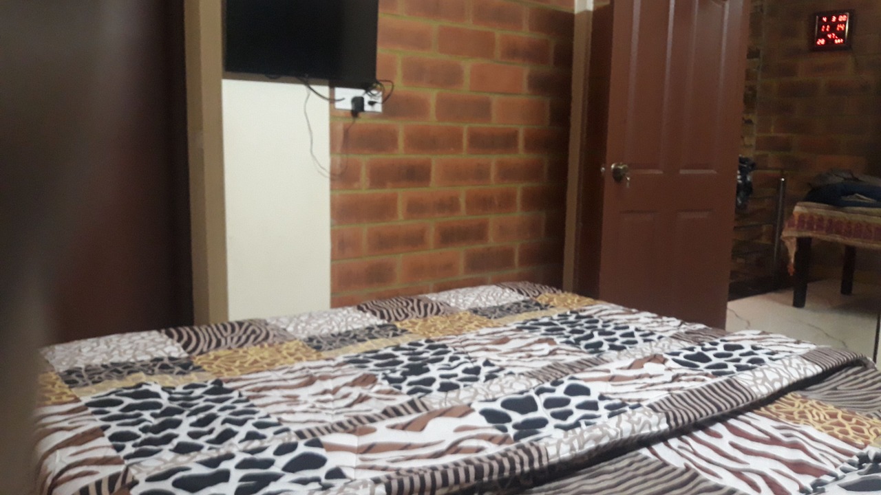 Photo of Bedroom in Garden Layout