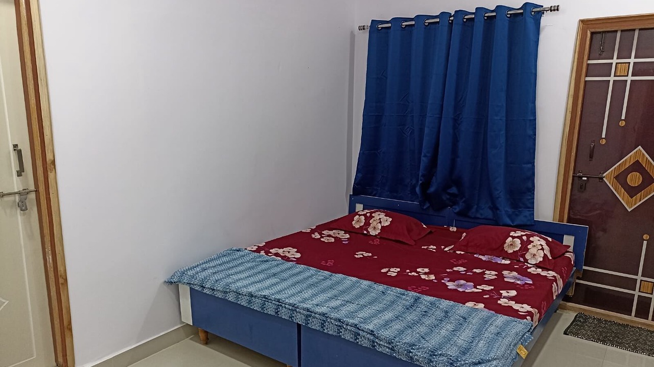 Photo of Bedroom in Dr AS Rao Nagar