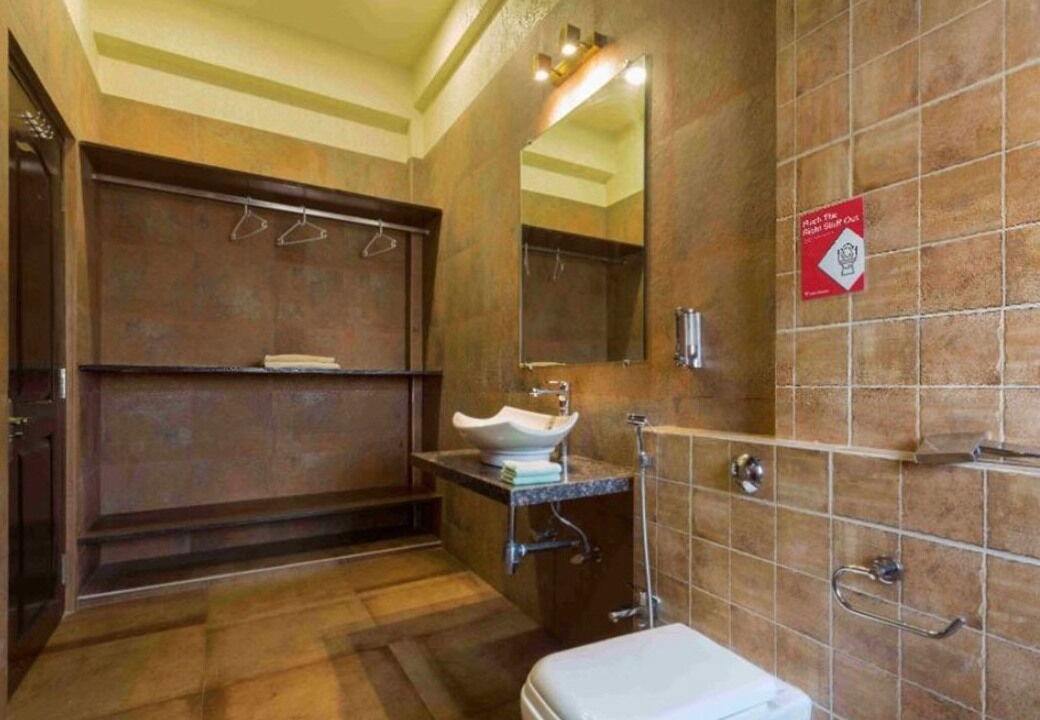 Photo of Bathroom in Waksai