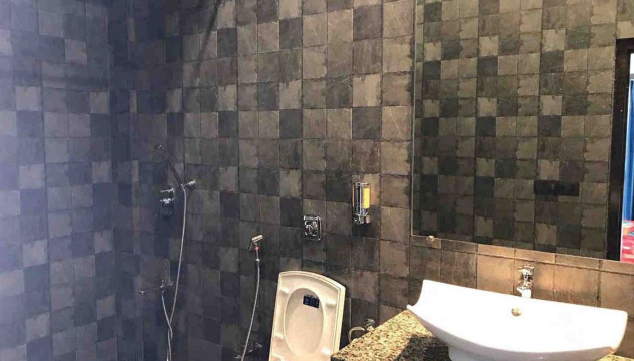 Photo of Bathroom in Lonavala