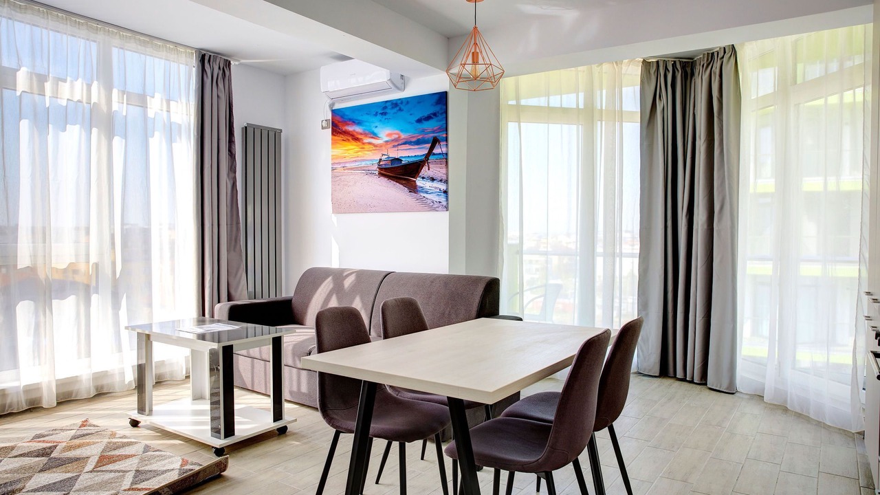 Photo of Livingroom in Mamaia-Sat