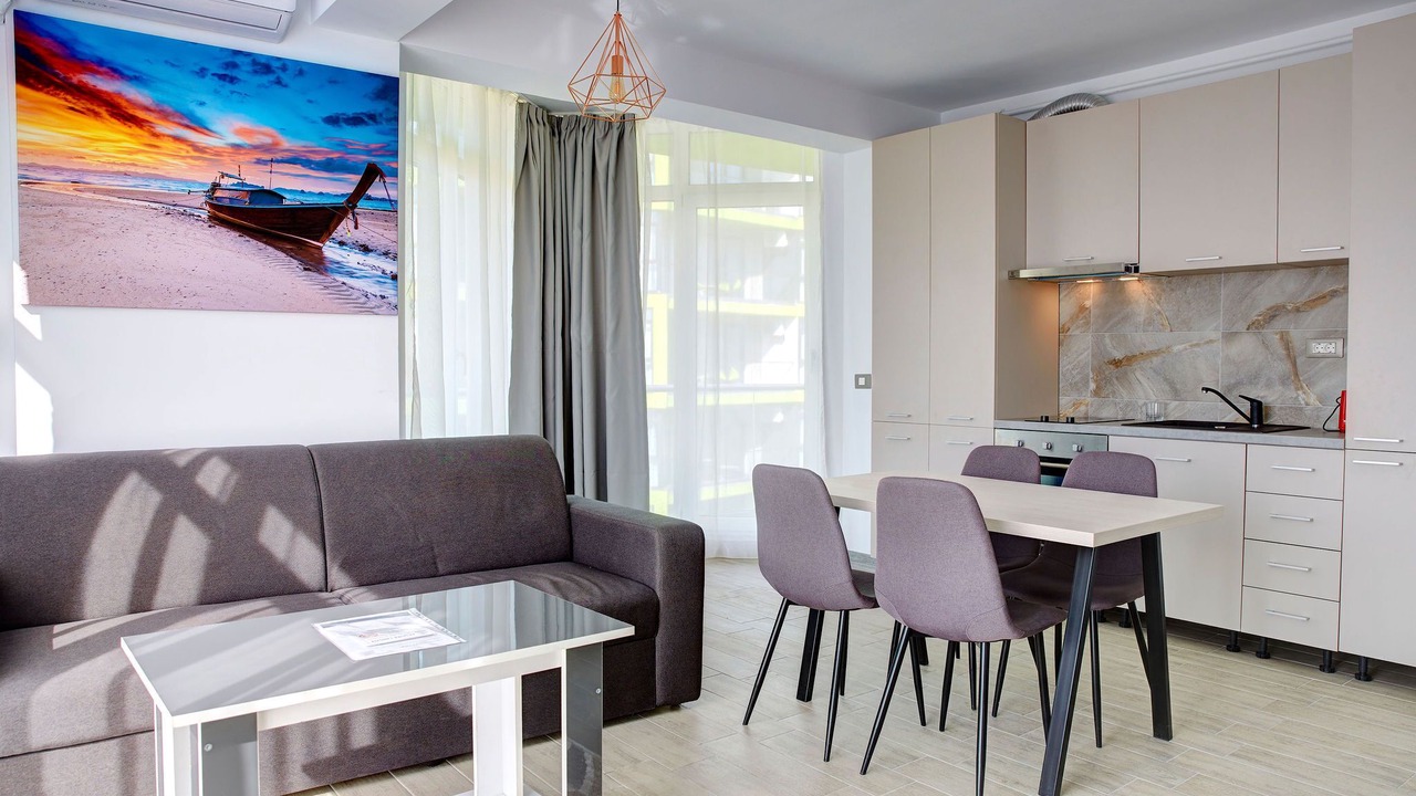 Photo of Livingroom in Mamaia-Sat