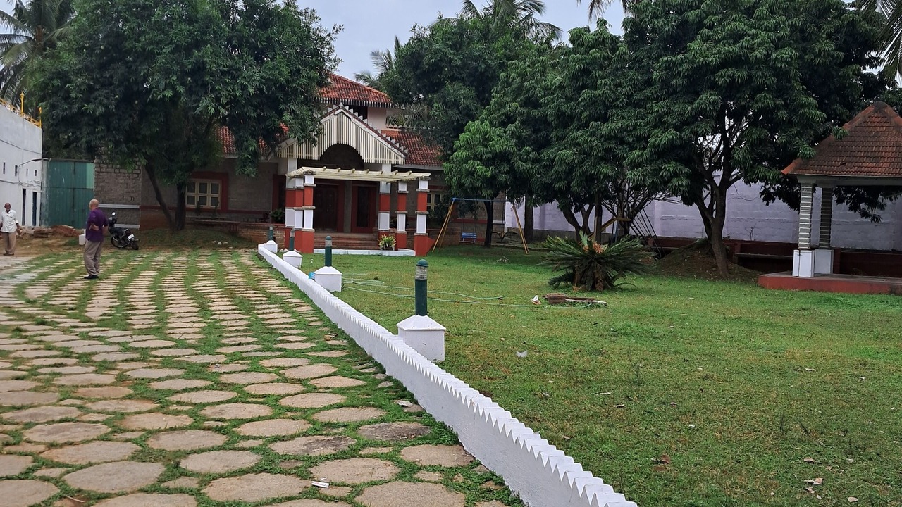 Photo of Outdoor in Manchanabele