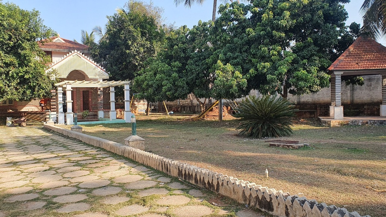 Photo of Outdoor in Manchanabele