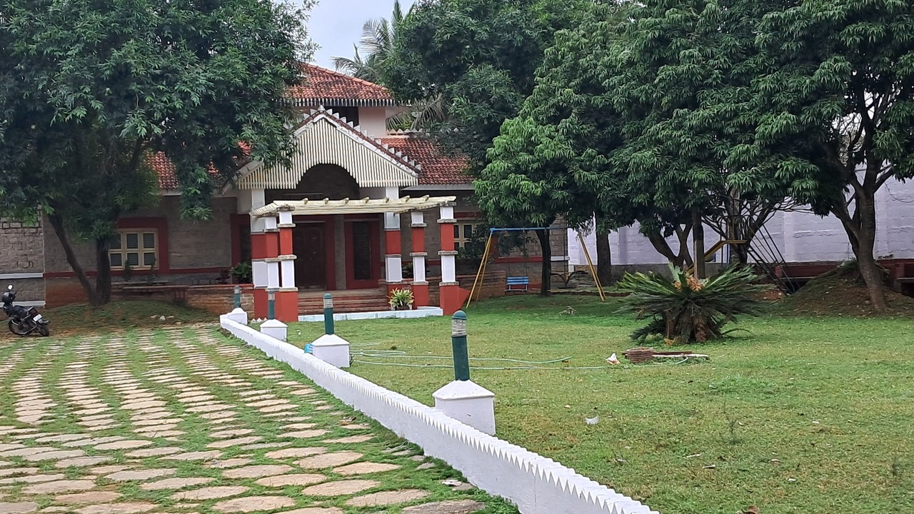 Photo of Outdoor in Manchanabele