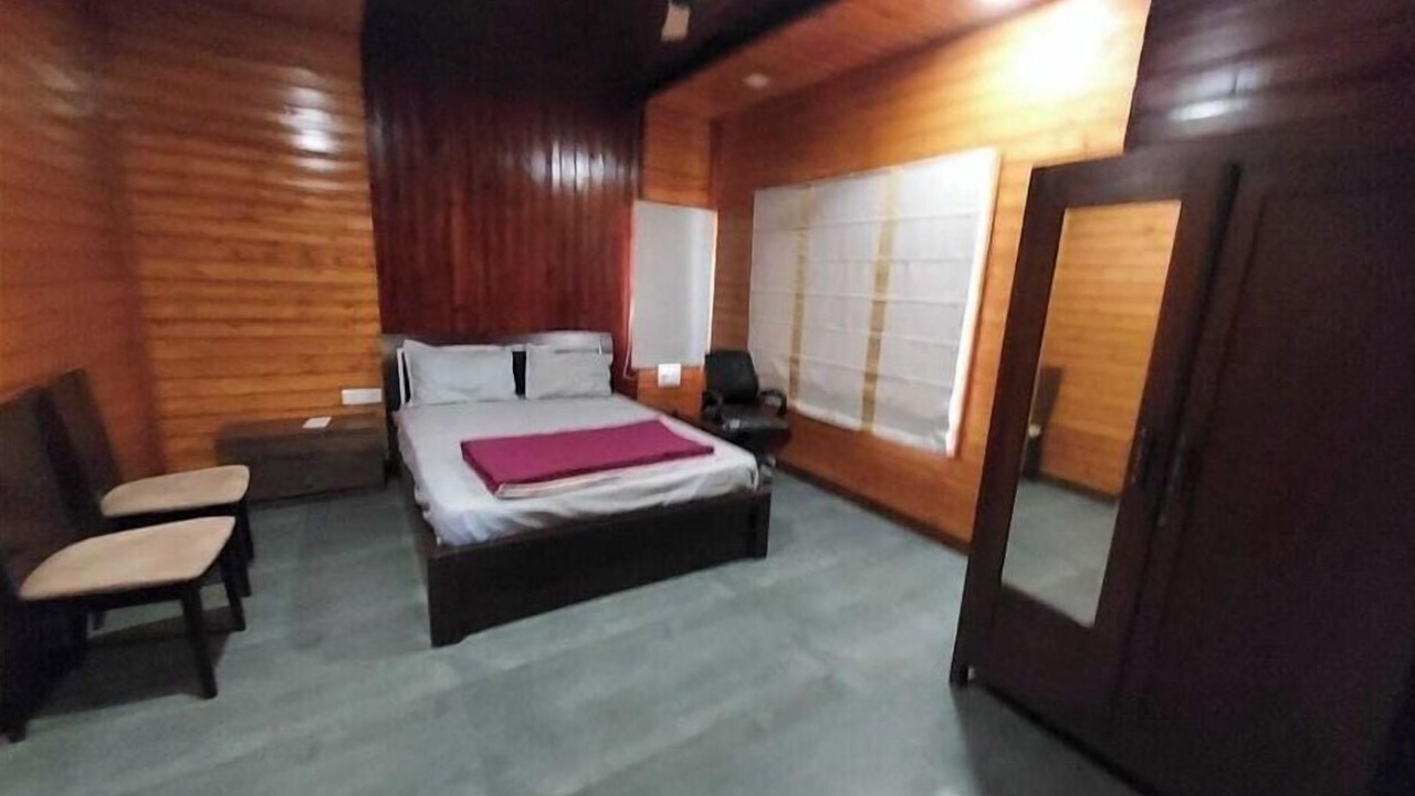 Photo of Bedroom in Hadapsar