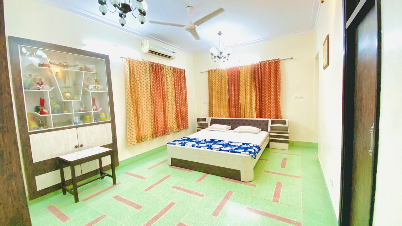 Photo of Bedroom in Ajit Colony