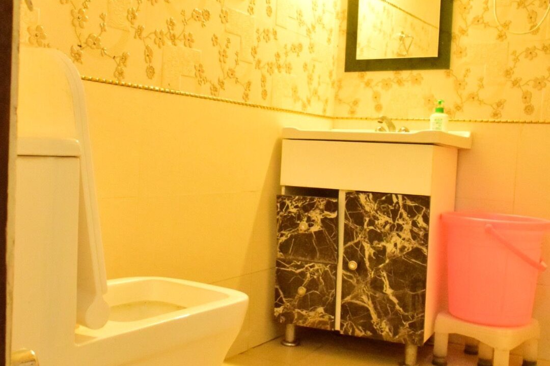 Photo of Bathroom in The Mall Road