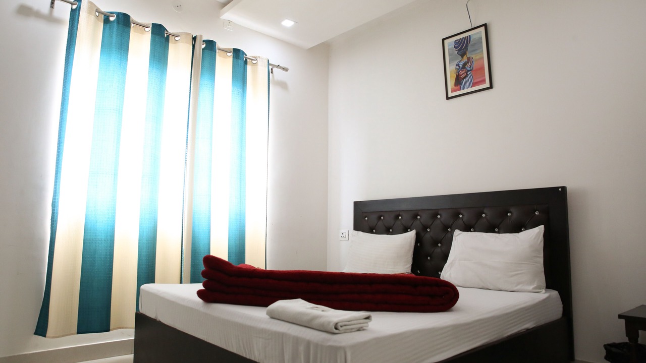 Photo of Bedroom in Dehradun