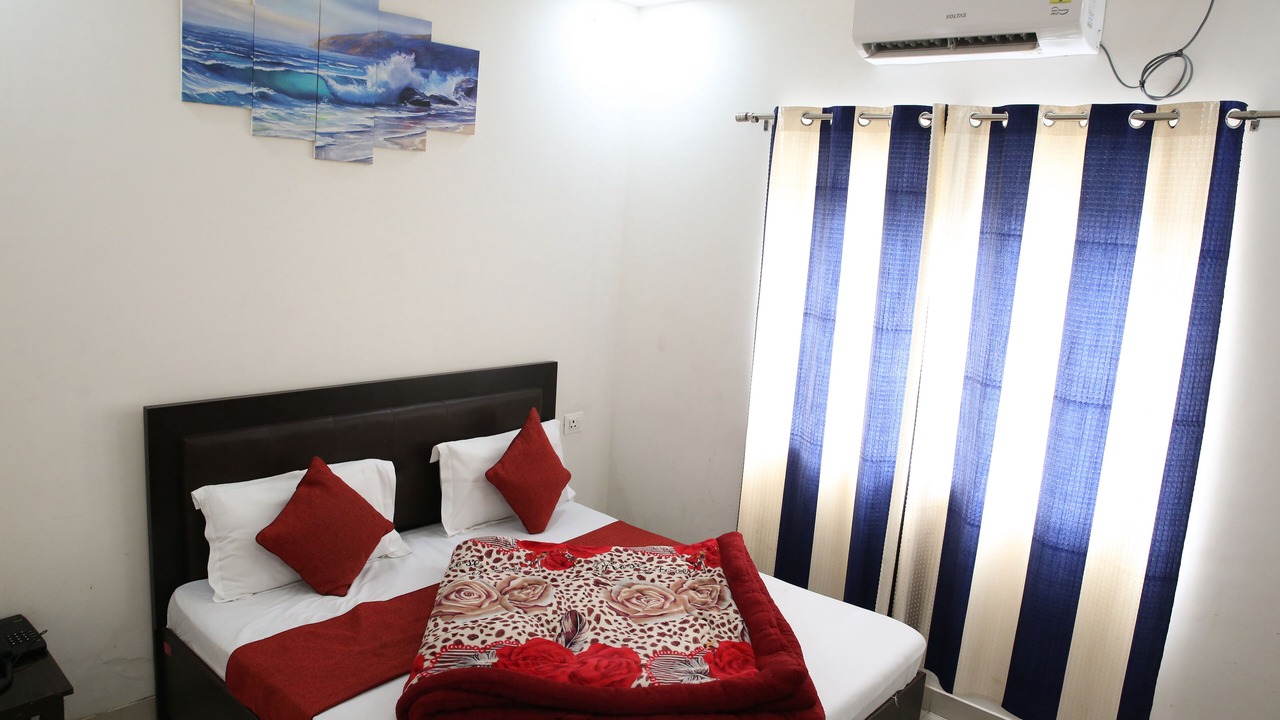 Photo of Bedroom in Dehradun