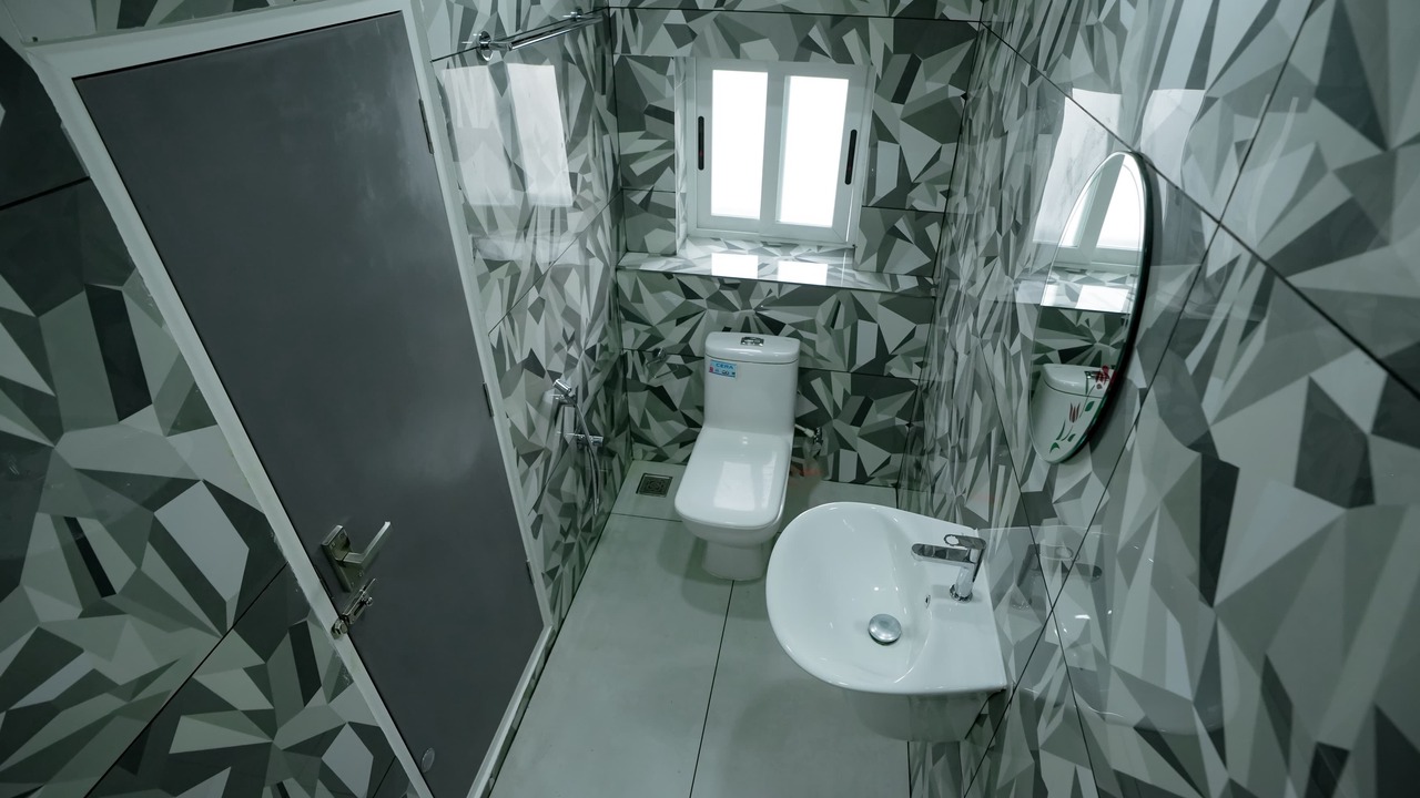 Photo of Bathroom in Aryad South