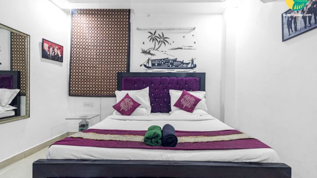 Photo of Bedroom in Sat Bari
