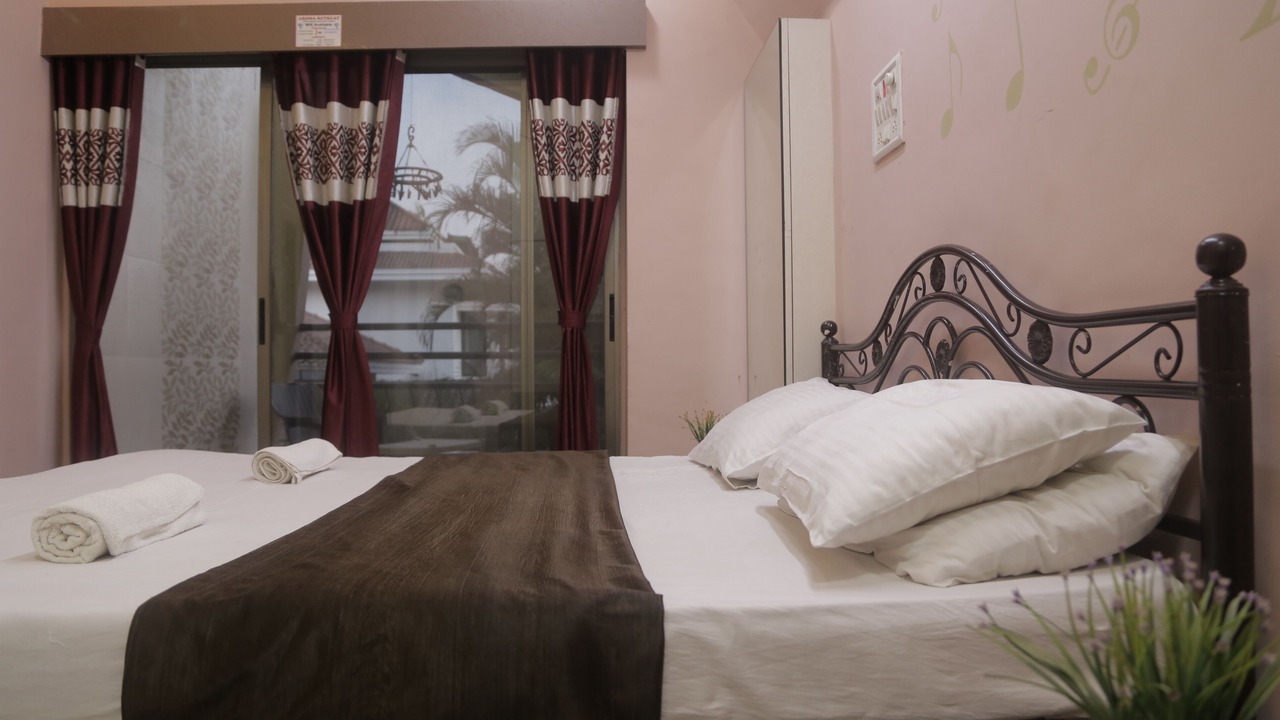 Photo of Bedroom in Arsiwalla Villa