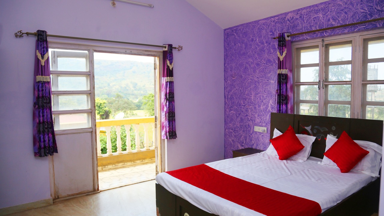 Photo of Bedroom in Lonavala