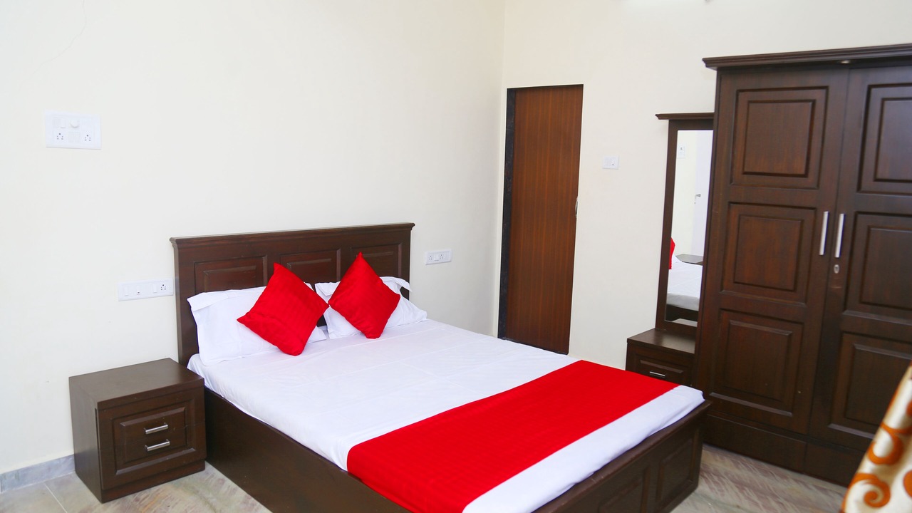 Photo of Bedroom in Lonavala