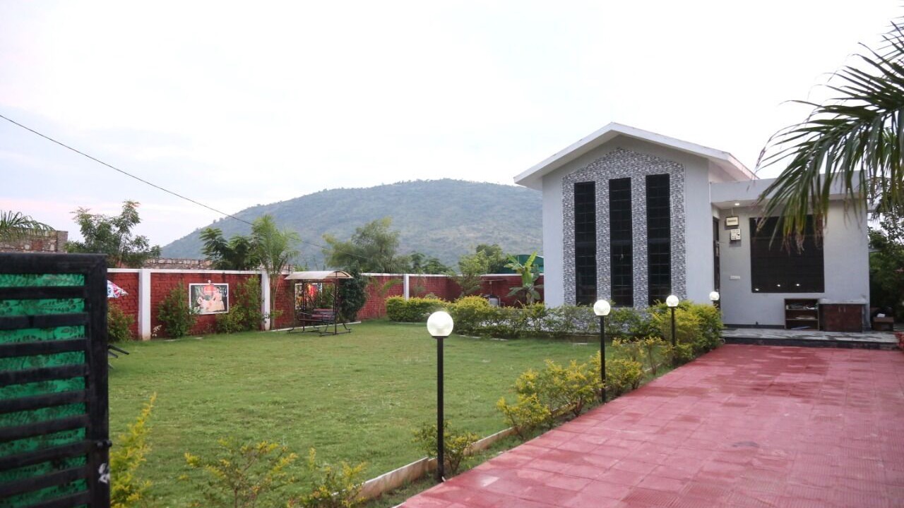 Photo of Patio Balcony in Fatehpura