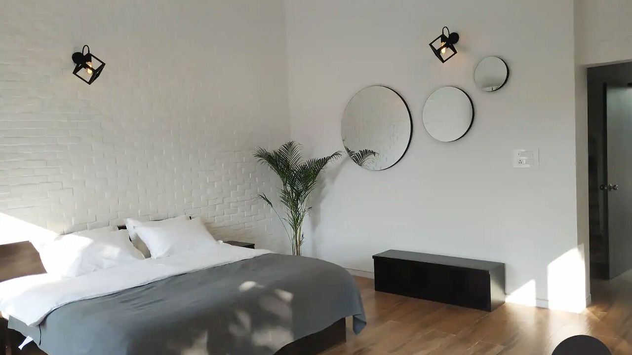 Photo of Bedroom in Vagator