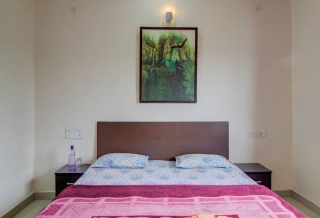 Photo of Bedroom in Mahabaleshwar