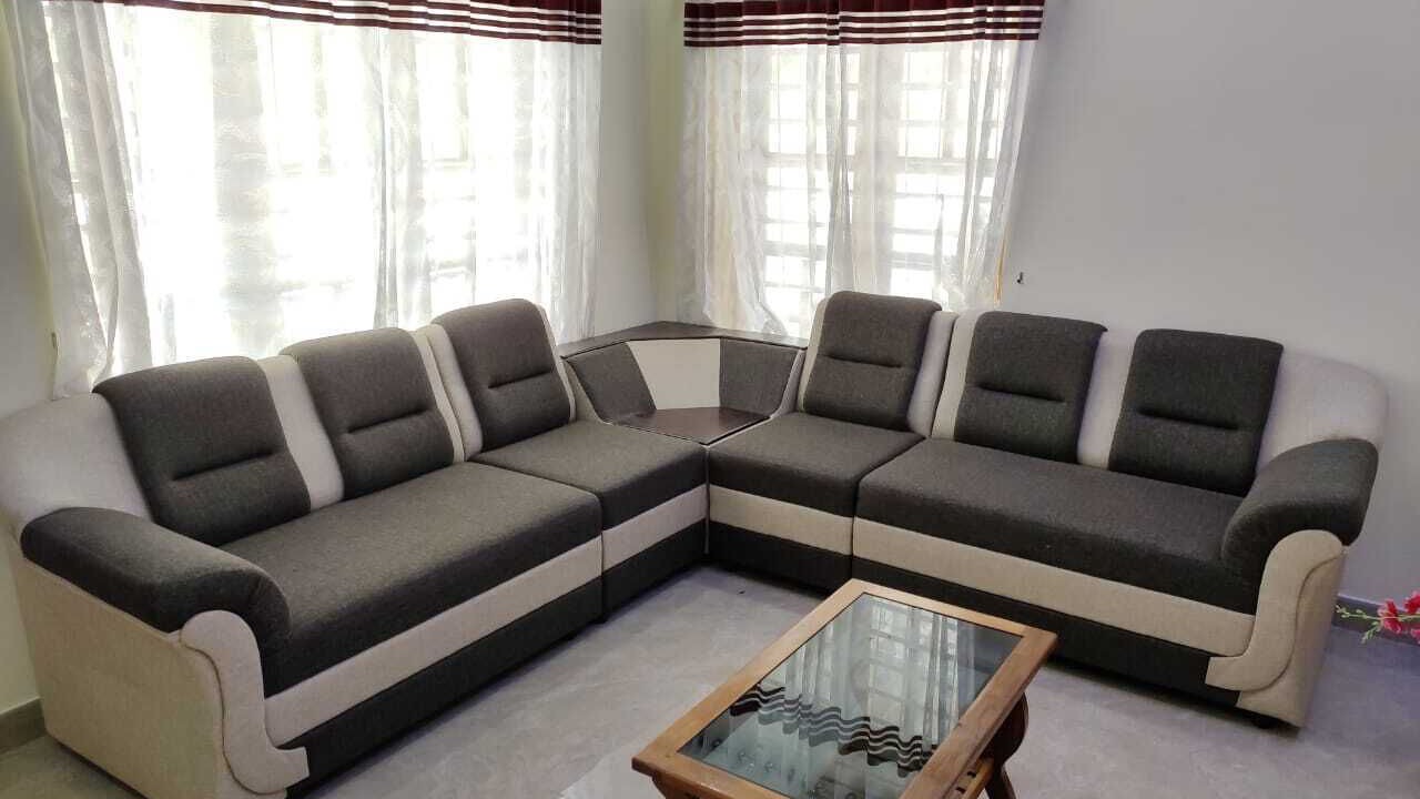 Photo of Livingroom in Thodupuzha