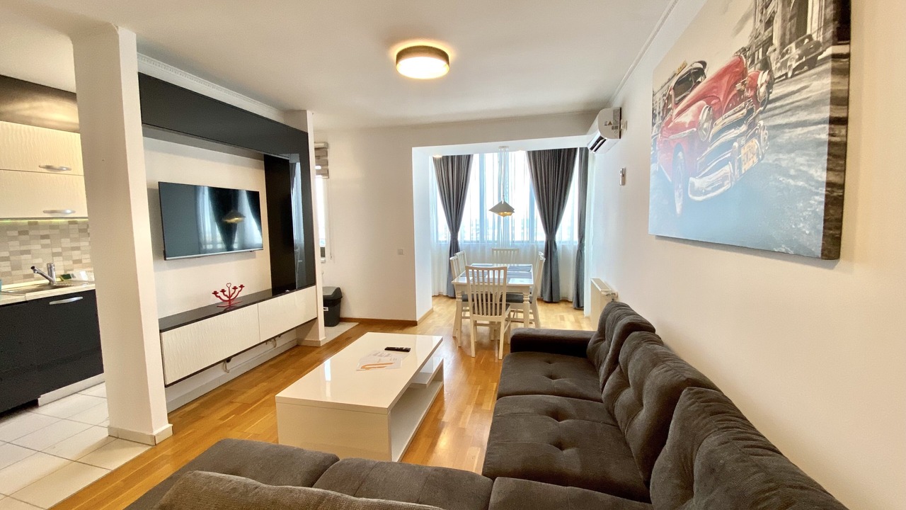 Photo of Livingroom in Sector 4
