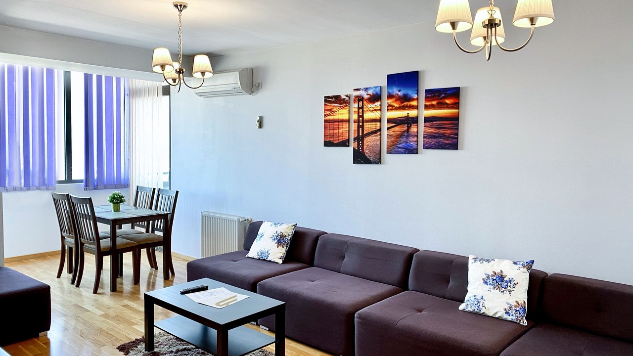 Photo of Livingroom in Sector 4
