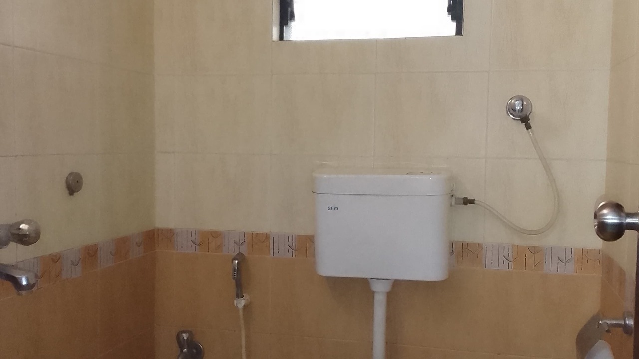 Photo of Bathroom in Viman Nagar