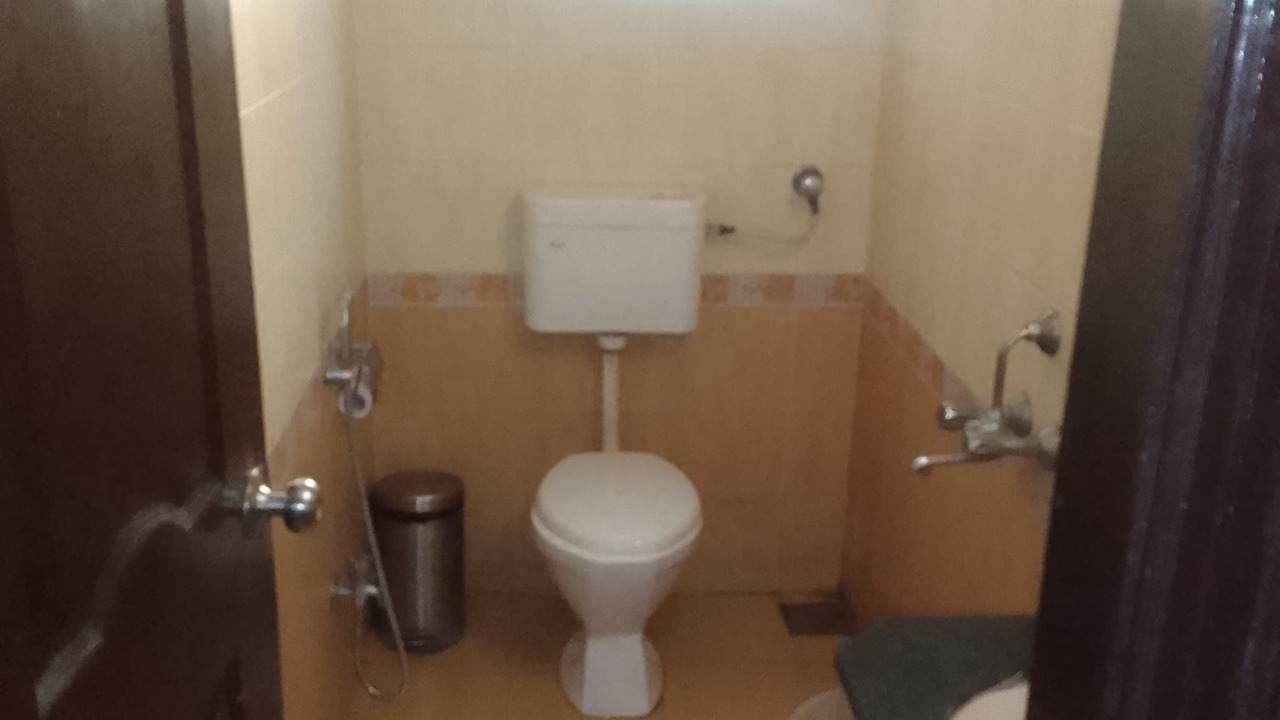 Photo of Bathroom in Viman Nagar
