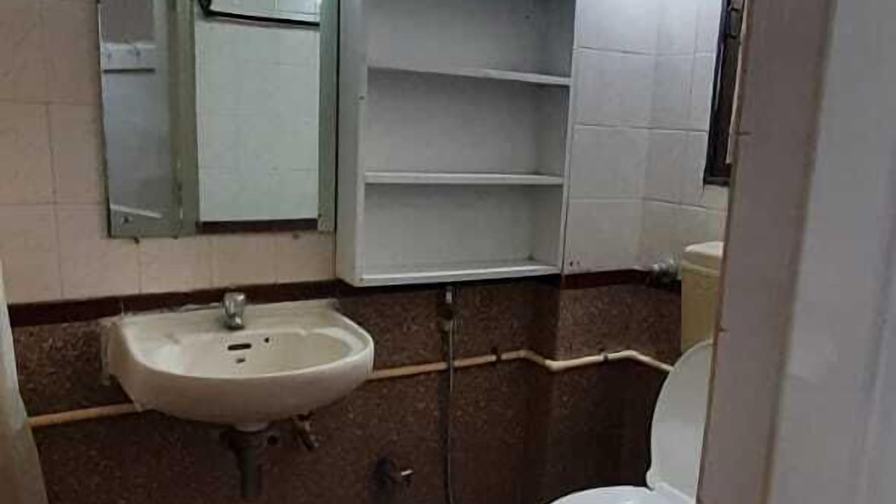 Photo of Bathroom in Marol