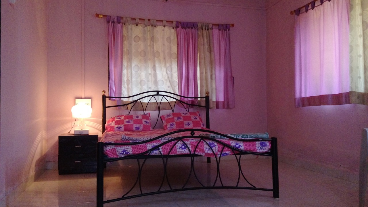 Photo of Bedroom in Dapoli